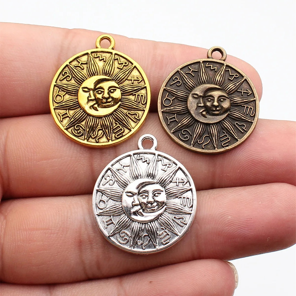 4Pcs 28X25Mm 3 Colors round Shape Retro Zodiac Symbol Sun and Moon Totem Charm Pendant for Necklace Making