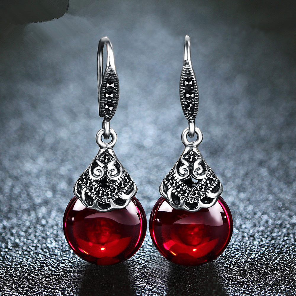 Vintage round Garnet Earrings