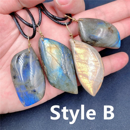 Natural Irregular Crystal Stone Labradorite Ornament Moonstone Sunstone Ornament Divination Spiritual Meditation Ornament